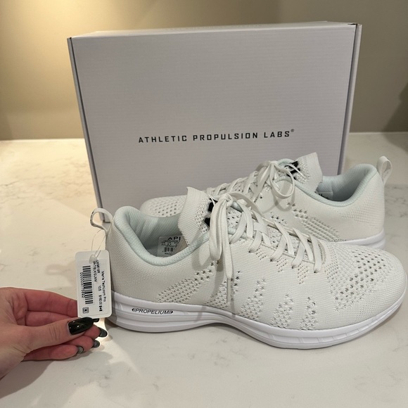 APL Techloom Pro NWT Men’s Size 10.5 - Picture 2 of 6